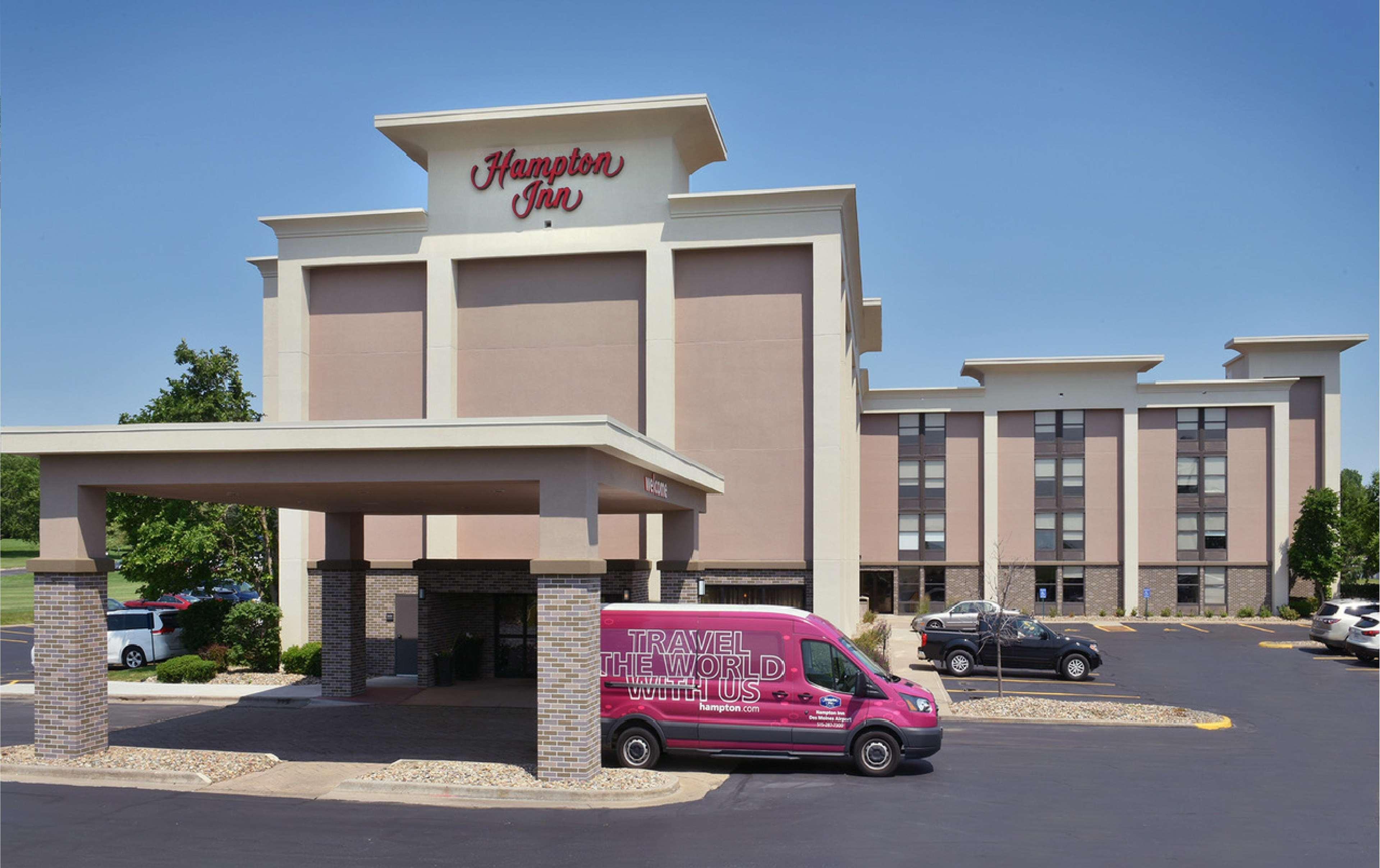 Hampton Inn Des Moines-Airport Exterior photo